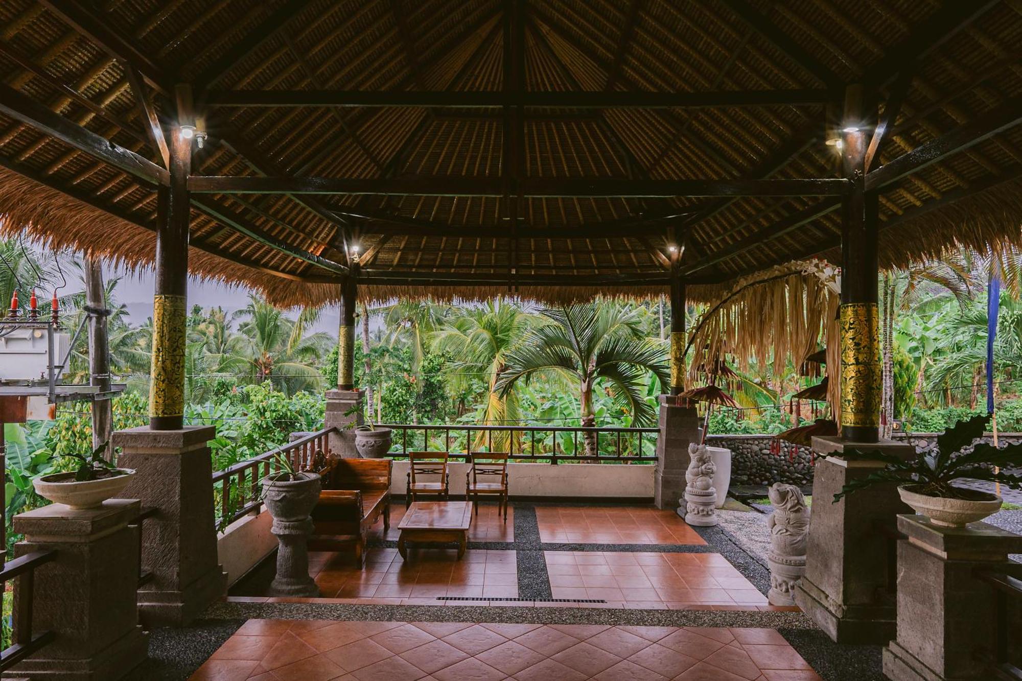 Medewi Bay Retreat Hotel Pulukan Exterior foto