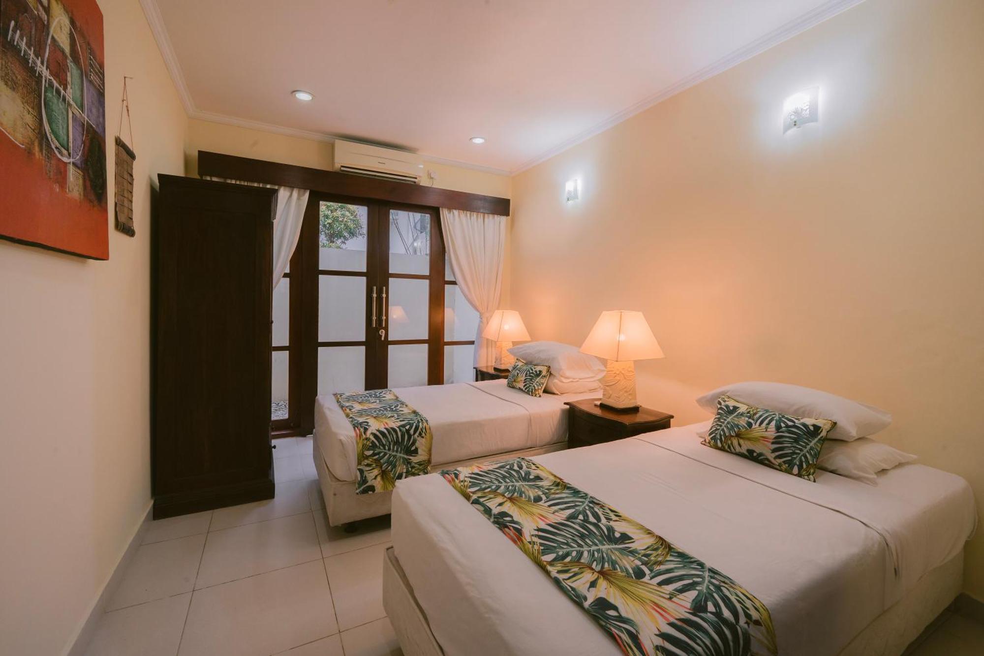 Medewi Bay Retreat Hotel Pulukan Quarto foto